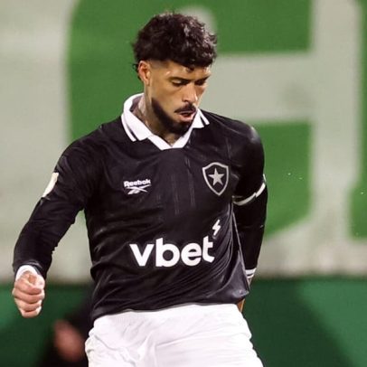 Gol perdido na eliminação do Botafogo revolta a web