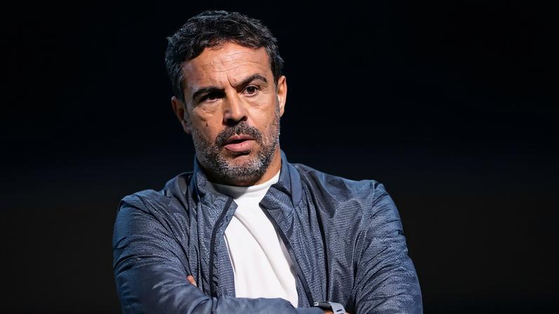 Artur Jorge critica arbitragem de Palmeiras x Cruzeiro: dualidade de critério