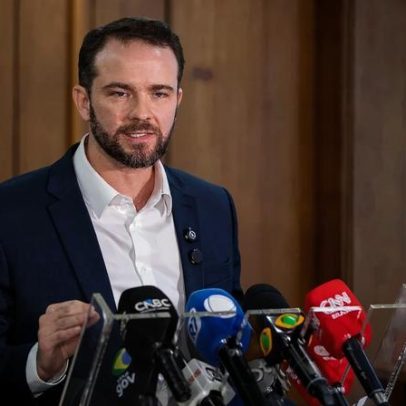 Governo planeja lançar o Desenrola para adimplentes em breve, diz Durigan