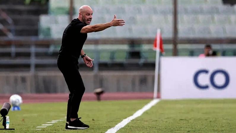 Franclim Carvalho é o técnico do Botafogo (Foto: Vítor Silva/Botafogo)