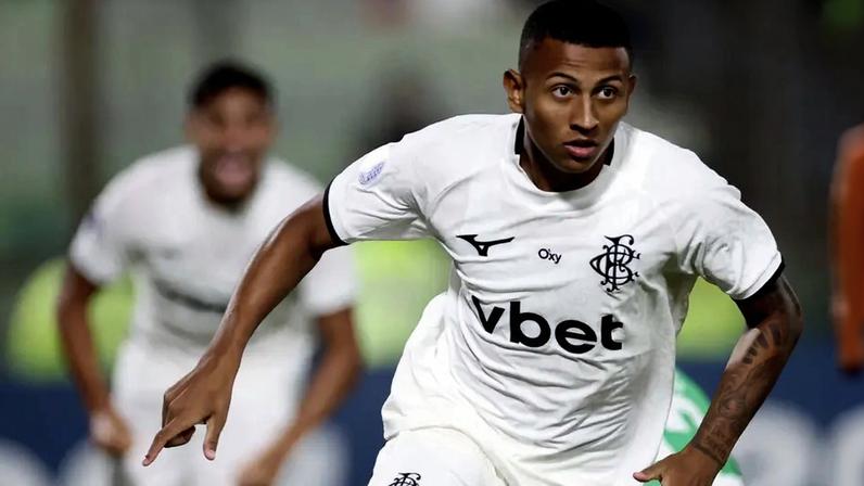 Kauan Toledo conquistou espaço e tem mostrado valor no Botafogo (Foto: Vítor Silva/Botafogo)
