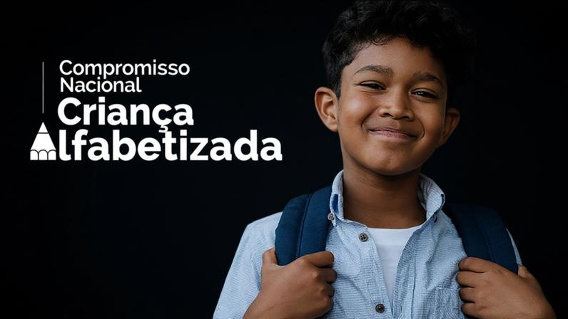 Webinário debate políticas municipais de alfabetização