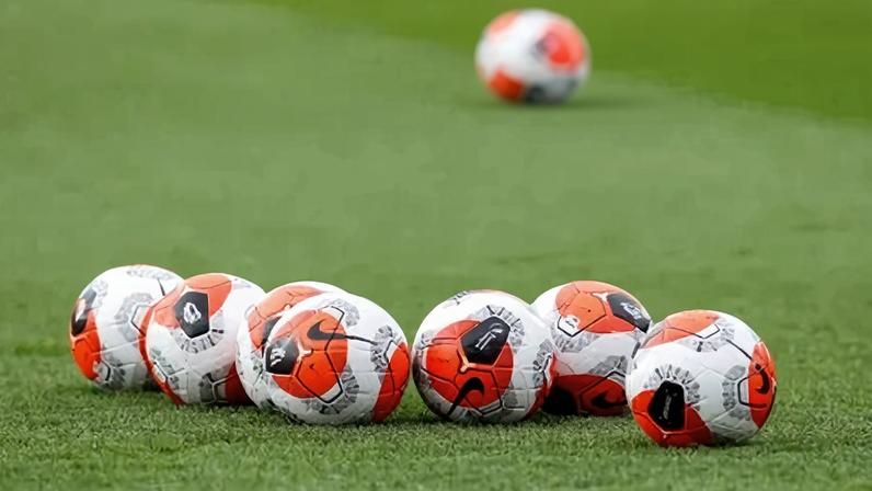 Imagem ilustrativa de bolas de futebol
