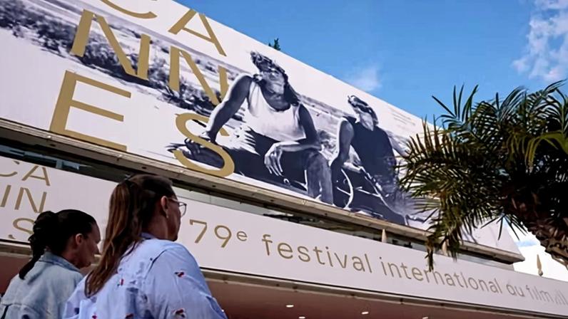 Cannes volta a destacar autores, enquanto Hollywood recua do festival
