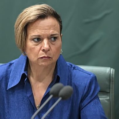 Partido Trabalhista desacredita promessa de governo transparente