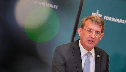 Federico X da Dinamarca encarrega liderança liberal para formar governo