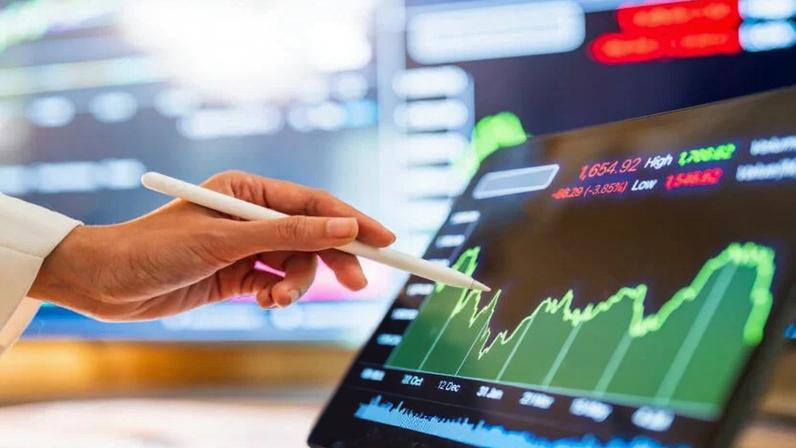 Economia brasileira perde fôlego; mercado revisa ritmo de crescimento