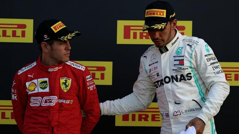 Sebastian Vettel e Lewis Hamilton em pódio no GP do Canadá da F1 2019 (Foto: AFP)
