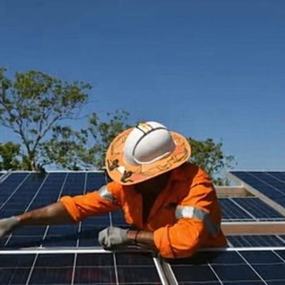 Contas de energia caem até 10% a partir de julho com renováveis na Austrália