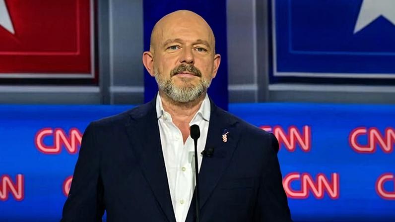Candidato ao governo da Califórnia, Steve Hilton, confunde street taco