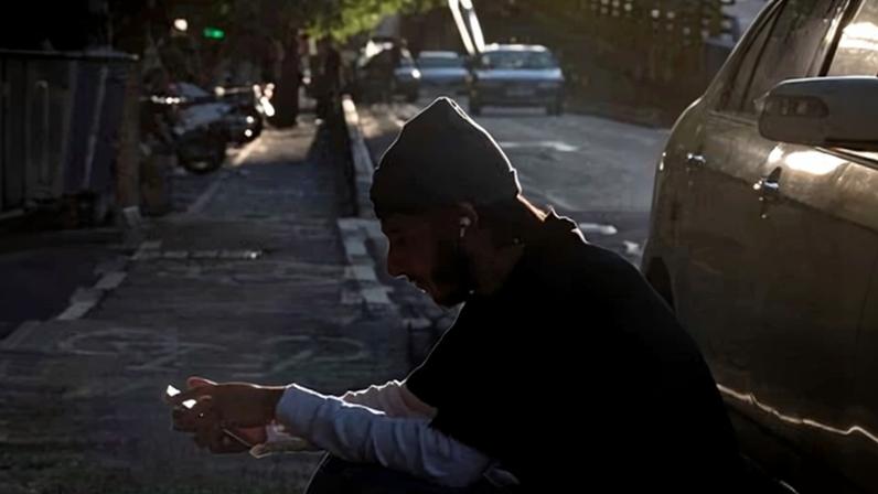 Retorno intermitente da internet no Irã desperta raiva e ansiedade
