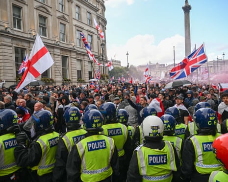 Polícia de Londres se prepara para protestos de direita e pró-Palestina