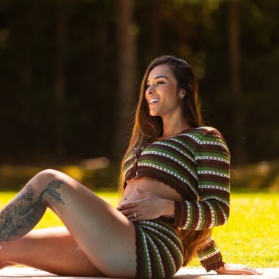 Taina posa com barriga de grávida após rumores sobre Eder Militão