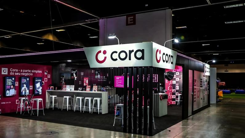 Cora recebe fundos dos EUA e entra em maquininhas após crescer em contas PJ