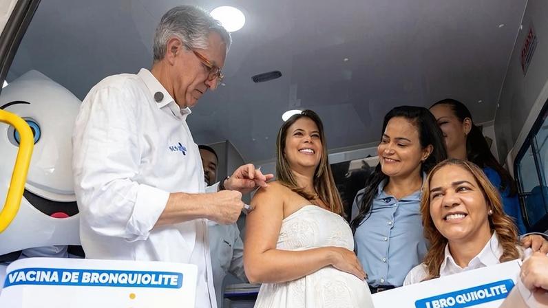 Brasil alcança 1 milhão de gestantes vacinadas contra RSV