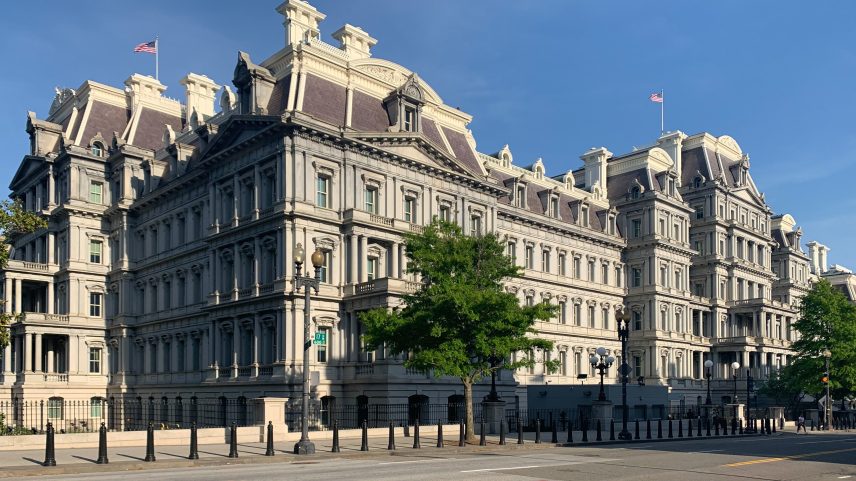 Plano de Trump para repintar o Edifício Eisenhower pode custar 7,5 milhões