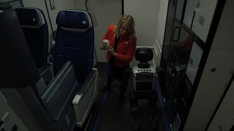Robô humanoide entra em avião da Southwest Airlines — Foto: Reprodução/Rentbots