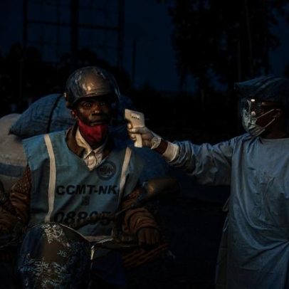 Surto de Ebola no Congo já matou ao menos 200, dizem autoridades