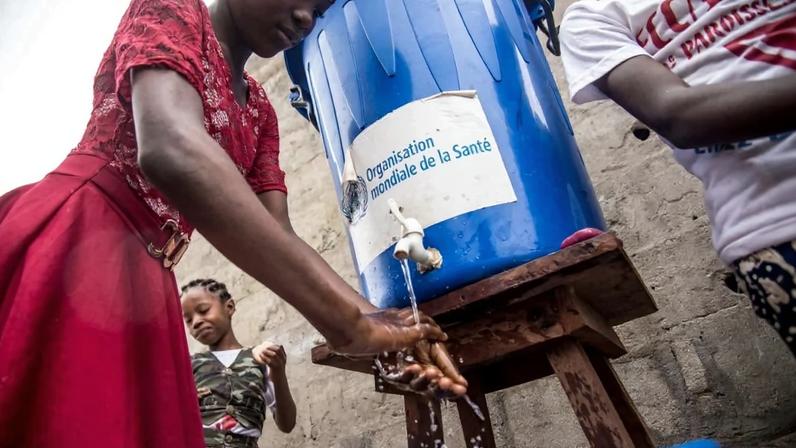 OMS declara emergência internacional por surto de Ebola na RDC