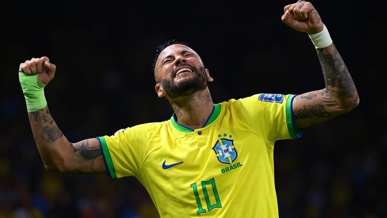 Neymar atuando pela Seleção Brasileira (Foto: Carl de Souza/AFP)