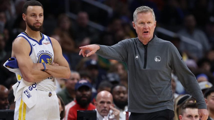 Warriors renovam com ídolo da dinastia por dois anos