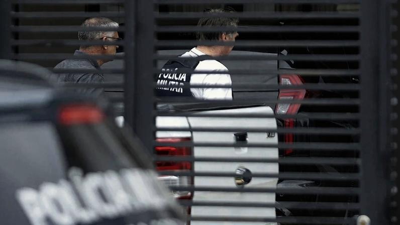 Toffoli nega habeas corpus e mantém Bolsonaro preso