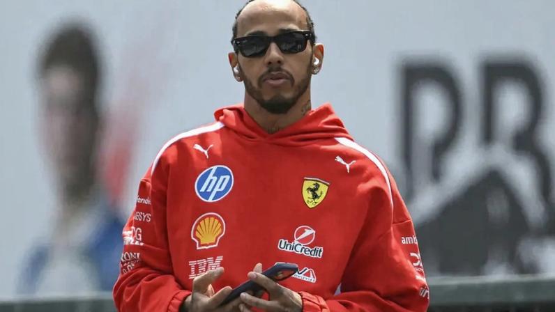 Lewis Hamilton no Circuito de Suzuka - GP do Japão 2026 (Foto: Andrew Caballero-Reynolds/AFP)