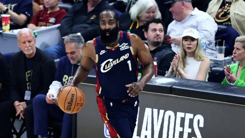 Astro dos Cavaliers entra no top 10 dos maiores pontuadores dos playoffs