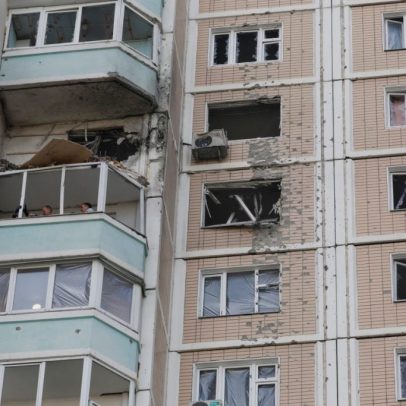 Rússia afirma ter sido alvo de ataque massivo com cerca de 600 drones ucranianos
