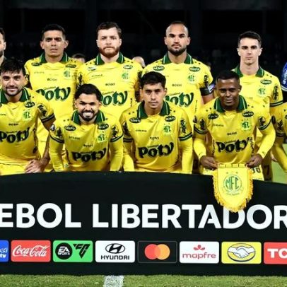 Lateral do Mirassol celebra classificação histórica na Libertadores