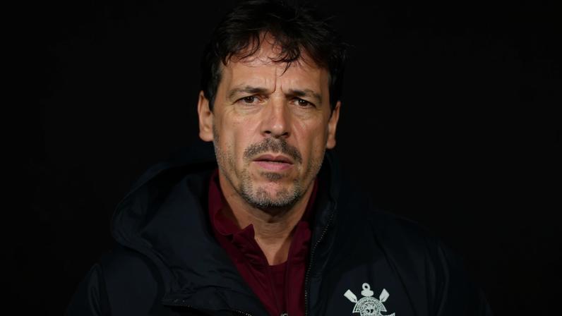 Corinthians: quem aproveitou chance com Diniz contra o Peñarol