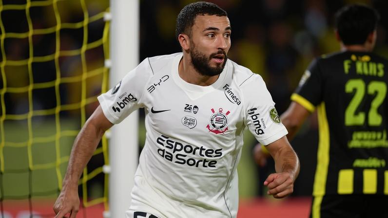 Zakaria Labyad marca e Corinthians empata com o Peñarol na Libertadores