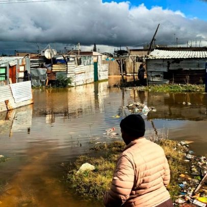 África do Sul declara desastre natural após enchentes deixam ao menos 10 mortos