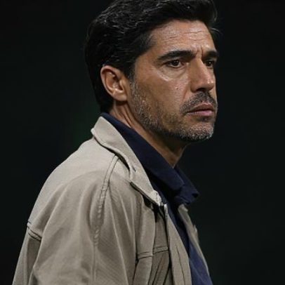 Palmeiras encara Flamengo em duelo direto sob pressão de Abel Ferreira
