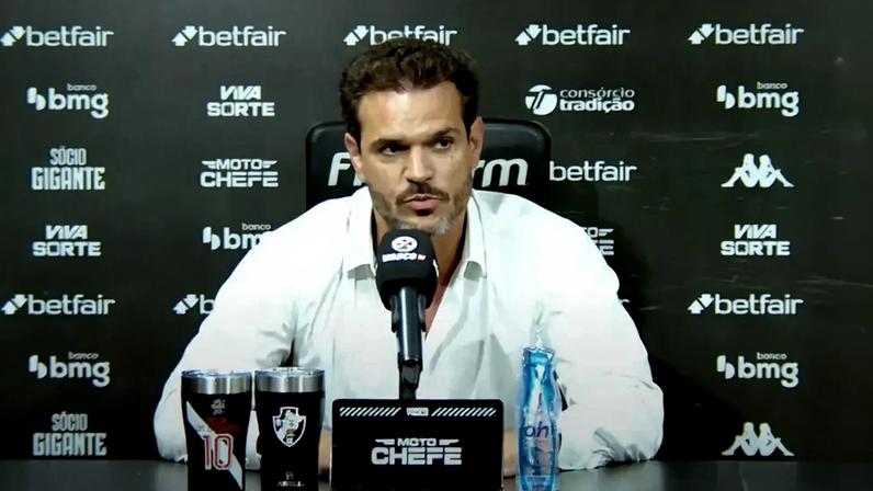 Vasco define prioridades na janela de transferências e aponta setores carentes