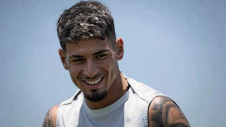 Alan Saldivia durante treino do Vasco (Foto: Matheus Lima/Vasco)
