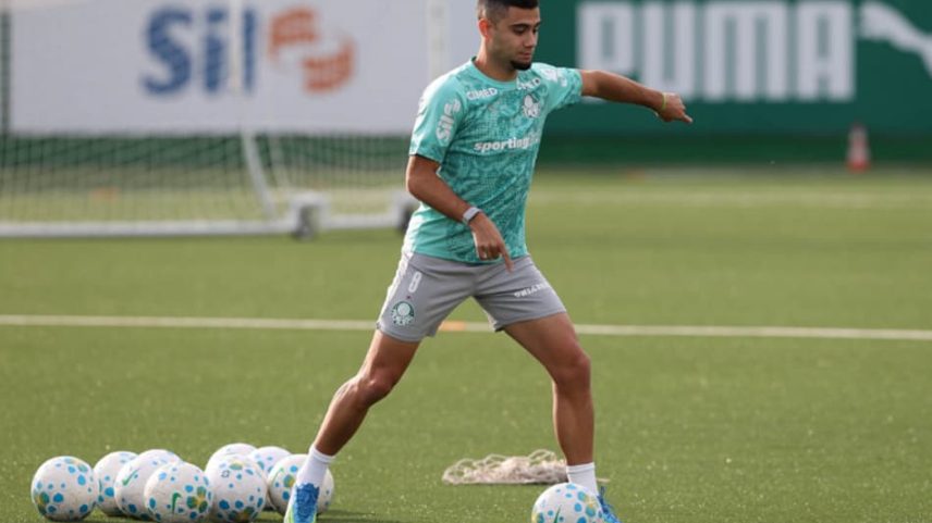 Andreas Pereira durante treino do Palmeiras (Foto: Cesar Greco/Palmeiras/by Canon)