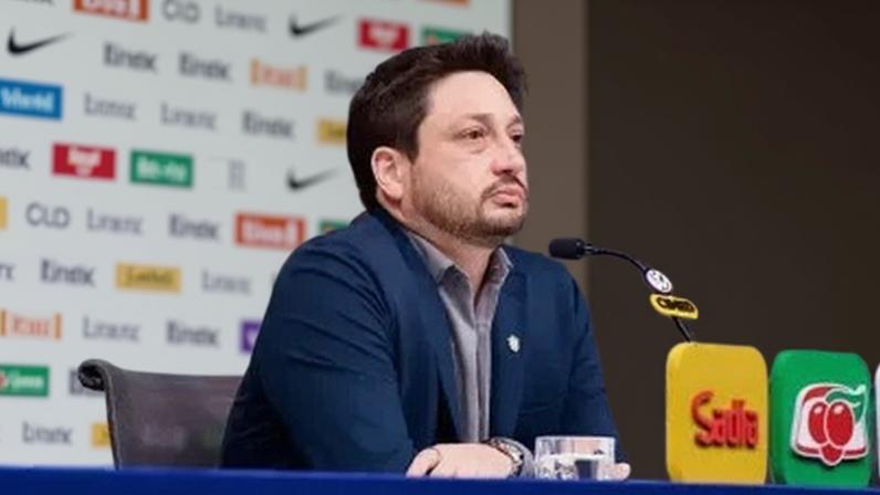 Arthur Elias convoca seleção feminina com Marta para amistosos no Brasil