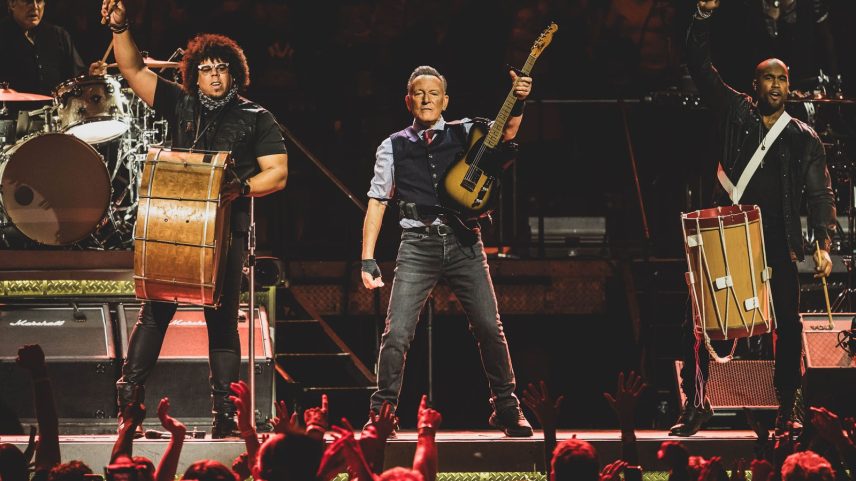 Turnê de Bruce Springsteen é revival americano com sucesso crítico