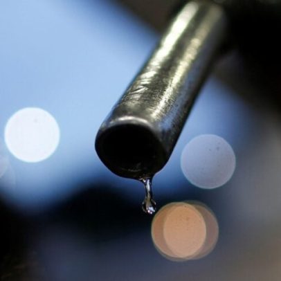 Governo Lula anuncia subsídio à gasolina diante da alta do petróleo