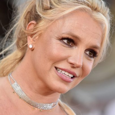 Assessoria de Britney Spears nega que cantora andasse com faca em restaurante