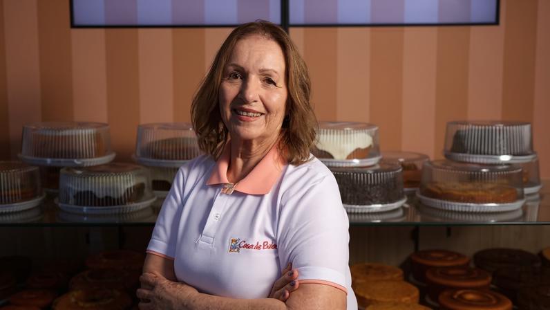 Sonia Ramos, conhecida como Vó Sonia, transformou a receita de bolos caseiros em uma rede de franquias.