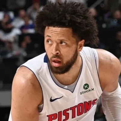 Cade Cunningham comanda Pistons e abrem 1 a 0 sobre Cavaliers