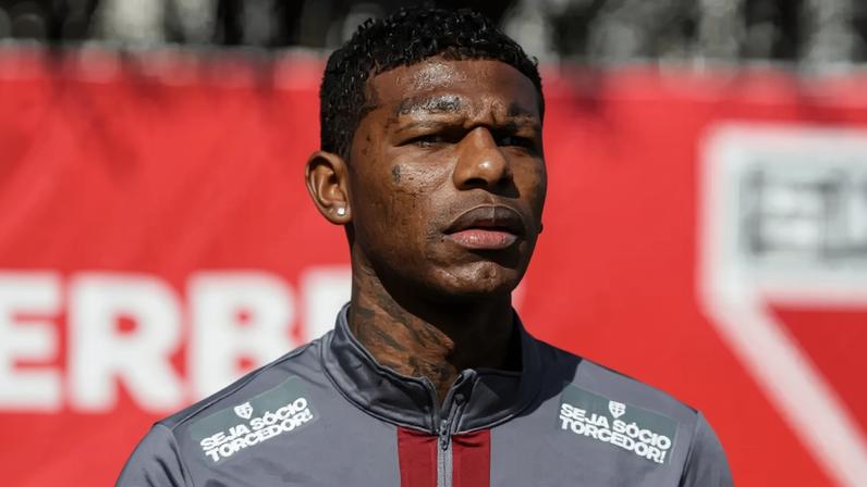 Arboleda tem contrato até o final do ano (Foto: Erico Leonan / São Paulo FC)