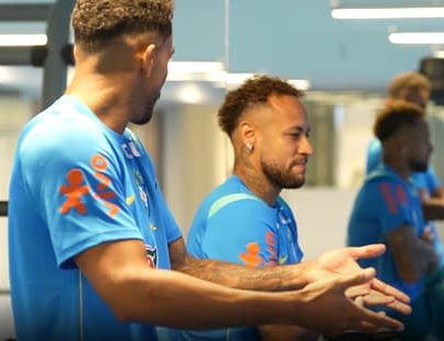 Neymar será avaliado dia a dia pela Seleção após exame e apreensão