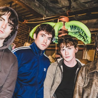 Cardinals, banda irlandesa de rock, leva 'Masquerade' a Brooklyn