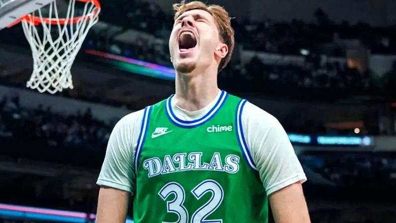 Cooper Flagg comanda time de novatos na NBA