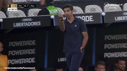 Abel Ferreira fez gesto obsceno em Sporting Cristal x Palmeiras