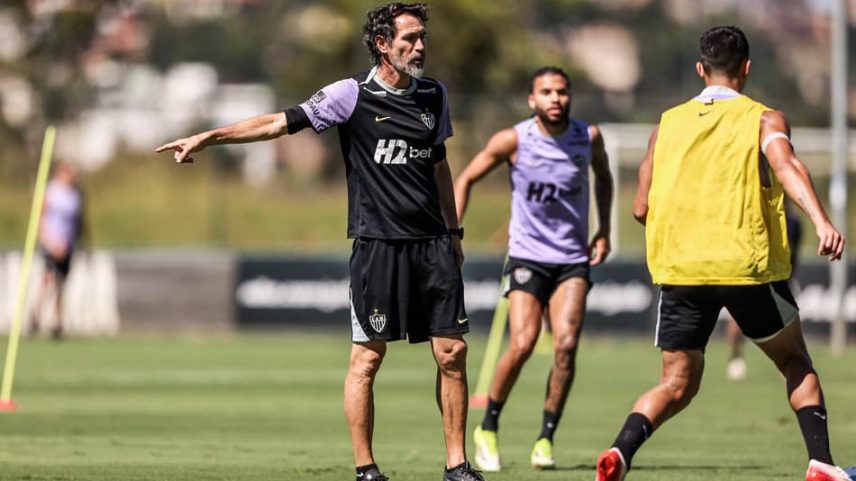 Domínguez define opções do Atlético-MG para Botafogo com desfalques na defesa