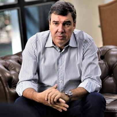 Riedel lidera e é favorito à reeleição no MS, aponta pesquisa